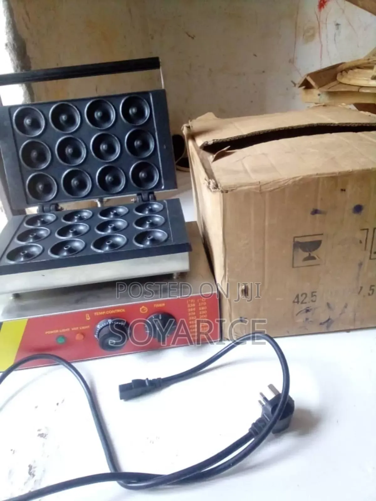 Commercial Donut Maker