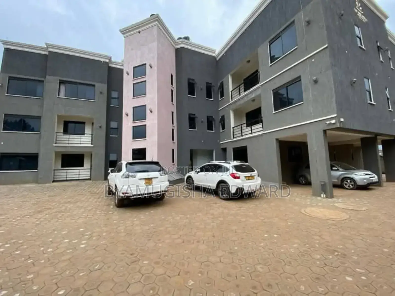 2bdrm House in Kisaasi, Central Division for rent