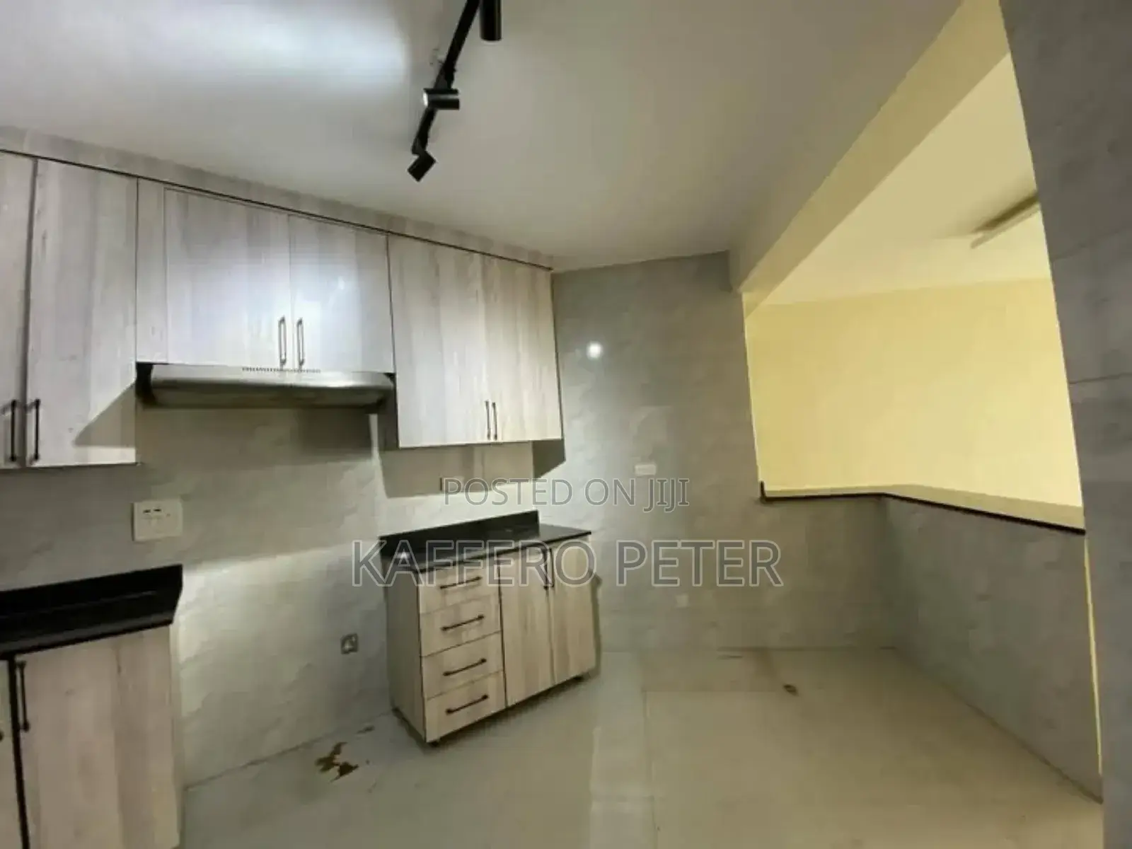 2bdrm House in Kisaasi, Central Division for rent