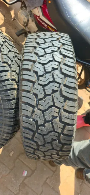 265/70r16 Japanese Xtreme All Terrain Yokohama Tyres Brand New