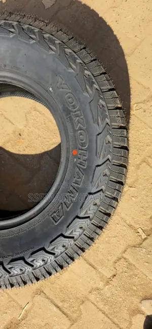 265/70r16 Japanese Xtreme All Terrain Yokohama Tyres Brand New