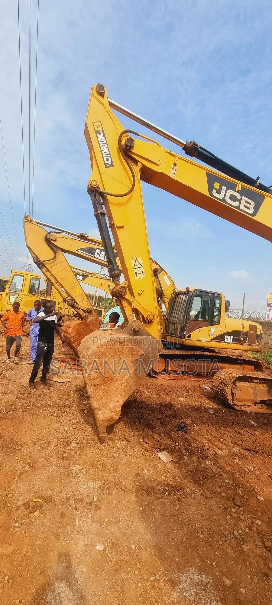 Excavtors For Hire& Sell