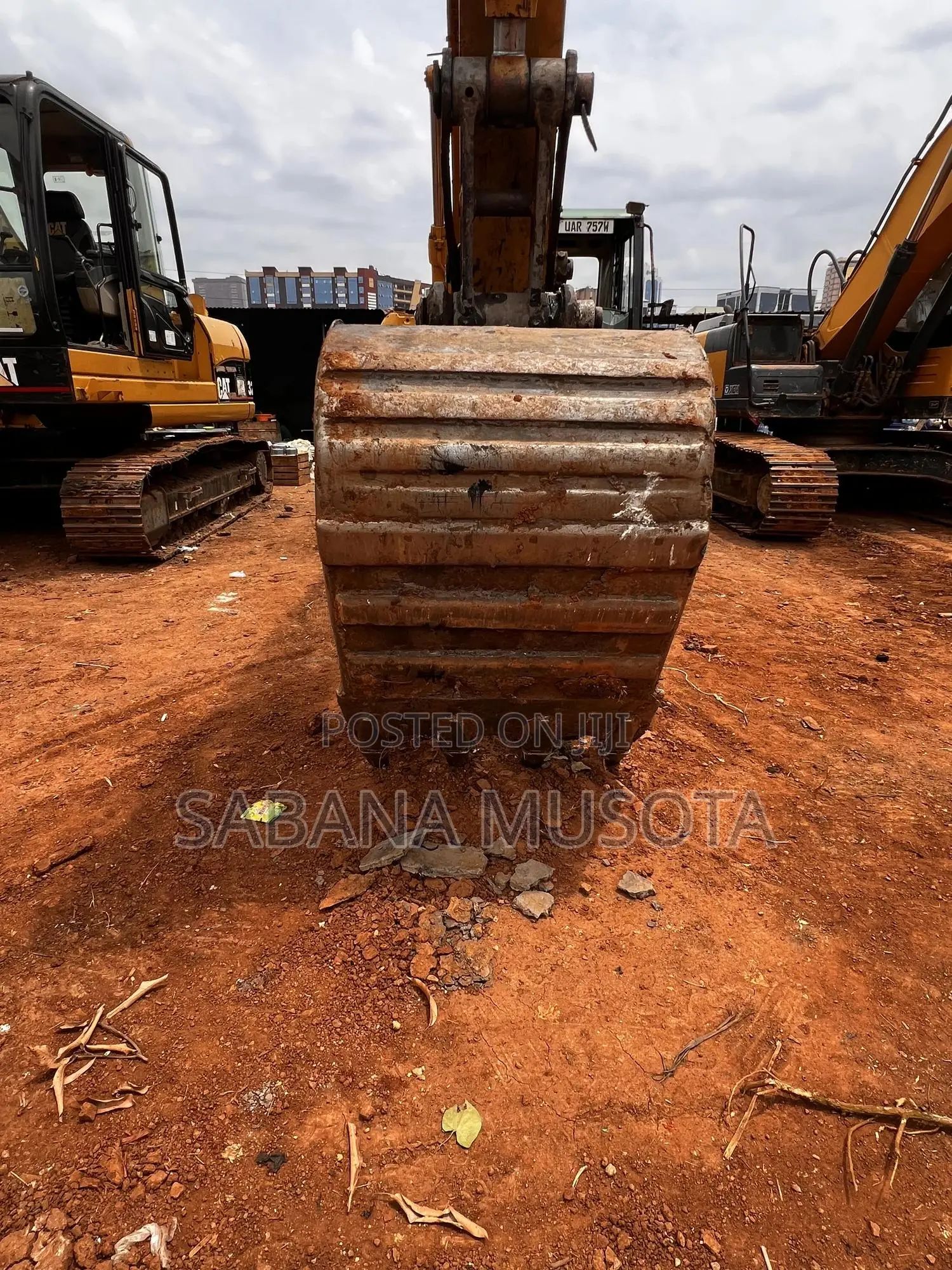 Excavtors For Hire& Sell
