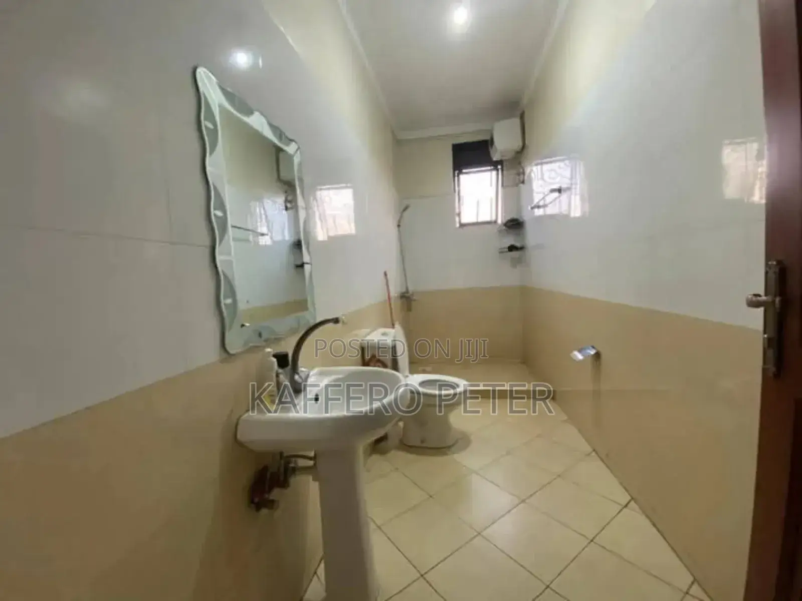 2bdrm House in Kisaasi, Central Division for rent