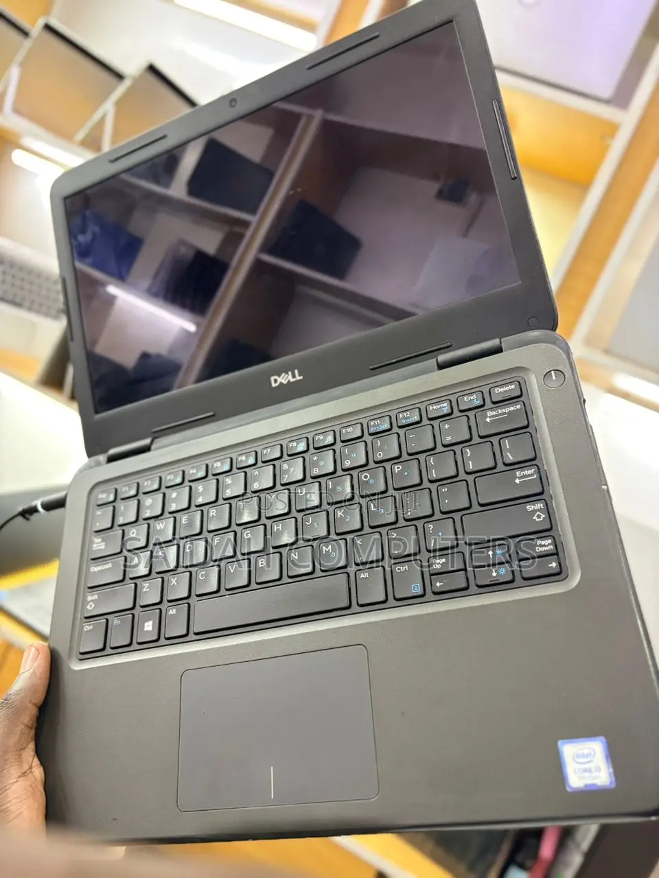 Laptop Dell Vostro 3300 4GB Intel Core i3 SSD 128GB