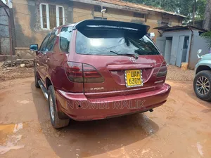 Toyota Harrier 3.0 V6 2004 Red