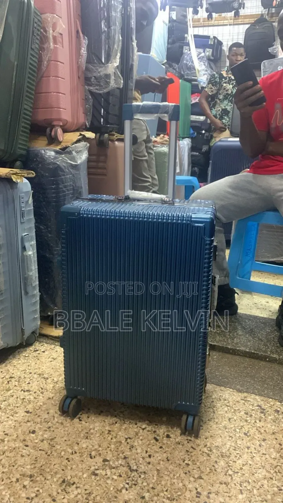 Medium Size Non Zipper Alminium Vip Travel Suitcases Navy Blue