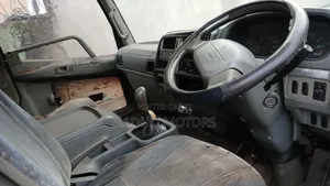 Mmitsubish Fuso