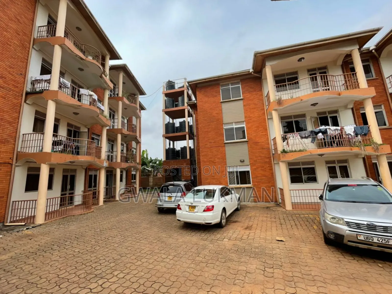4bdrm Apartment in Kuambiro, Nakawa for sale