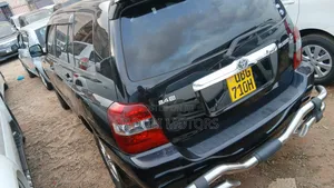 Toyota Kluger 2005 Black
