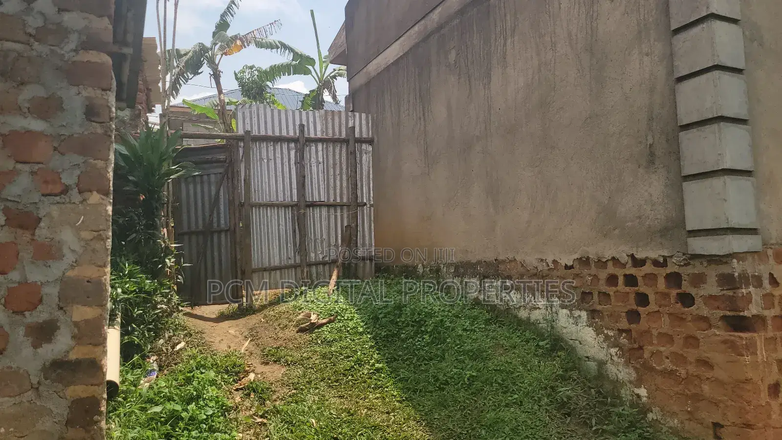 2bed Room House on 85 by 50ft for Sale