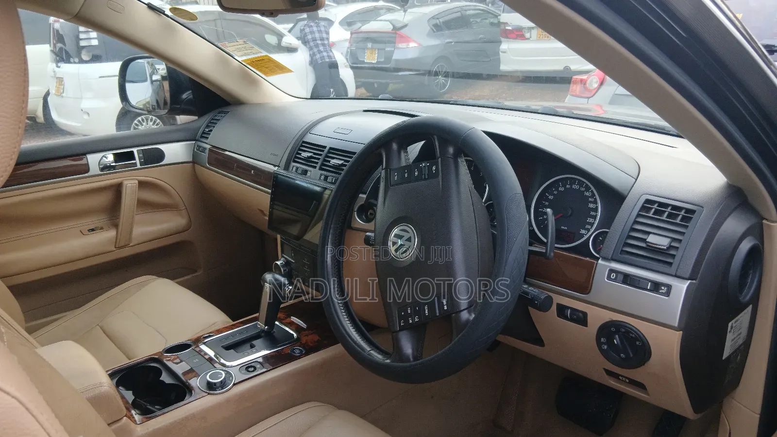 Volkswagen Touareg 2009 Black