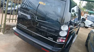 Land Rover Discovery 2015 Black