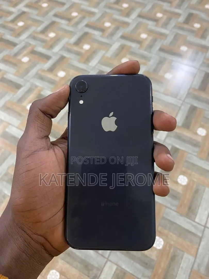 Apple iPhone XR 64 GB Gray