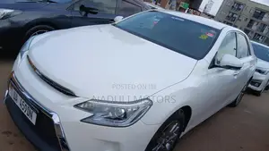 Toyota Mark X 2014 White