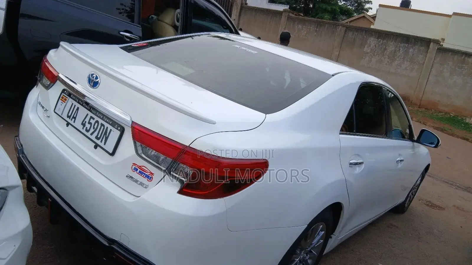 Toyota Mark X 2014 White