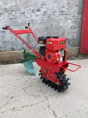 Chain Tiller Machine With Disc Plough 
7hp Petrol Engine
