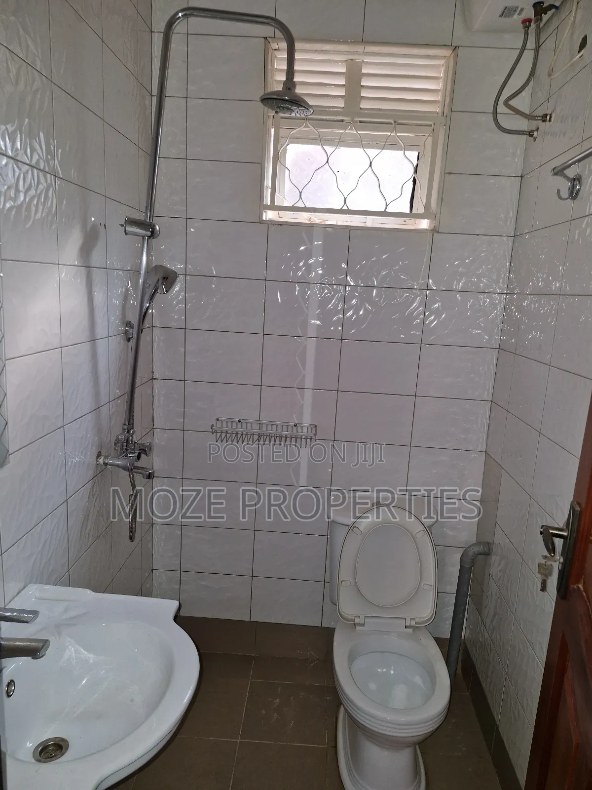 2bdrm Bungalow in Naalya Kimbeja, Central Division for rent