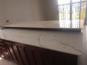 White Granite for the Kitchen Worktop Countertop