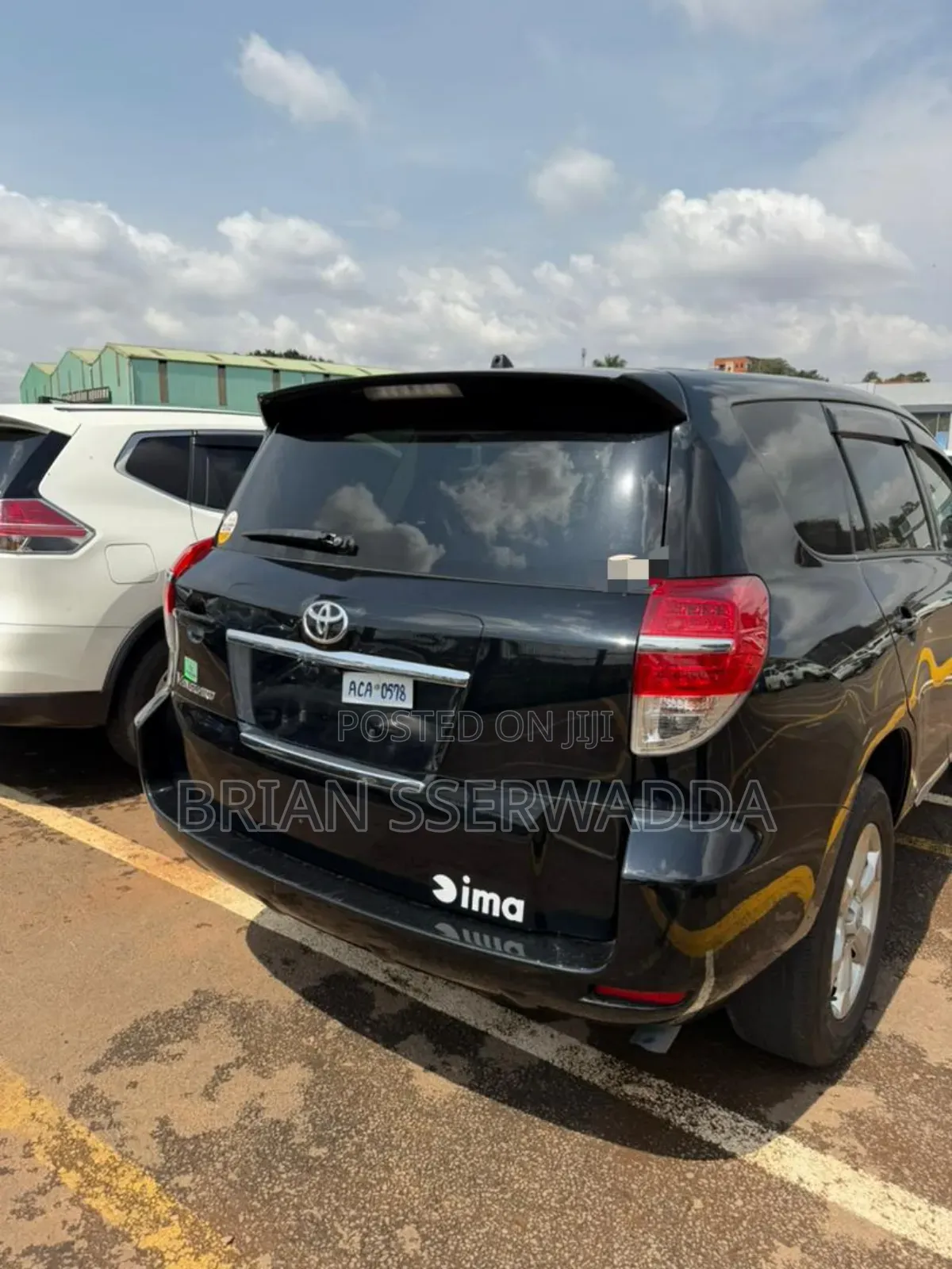 Toyota Vanguard 2011 Black