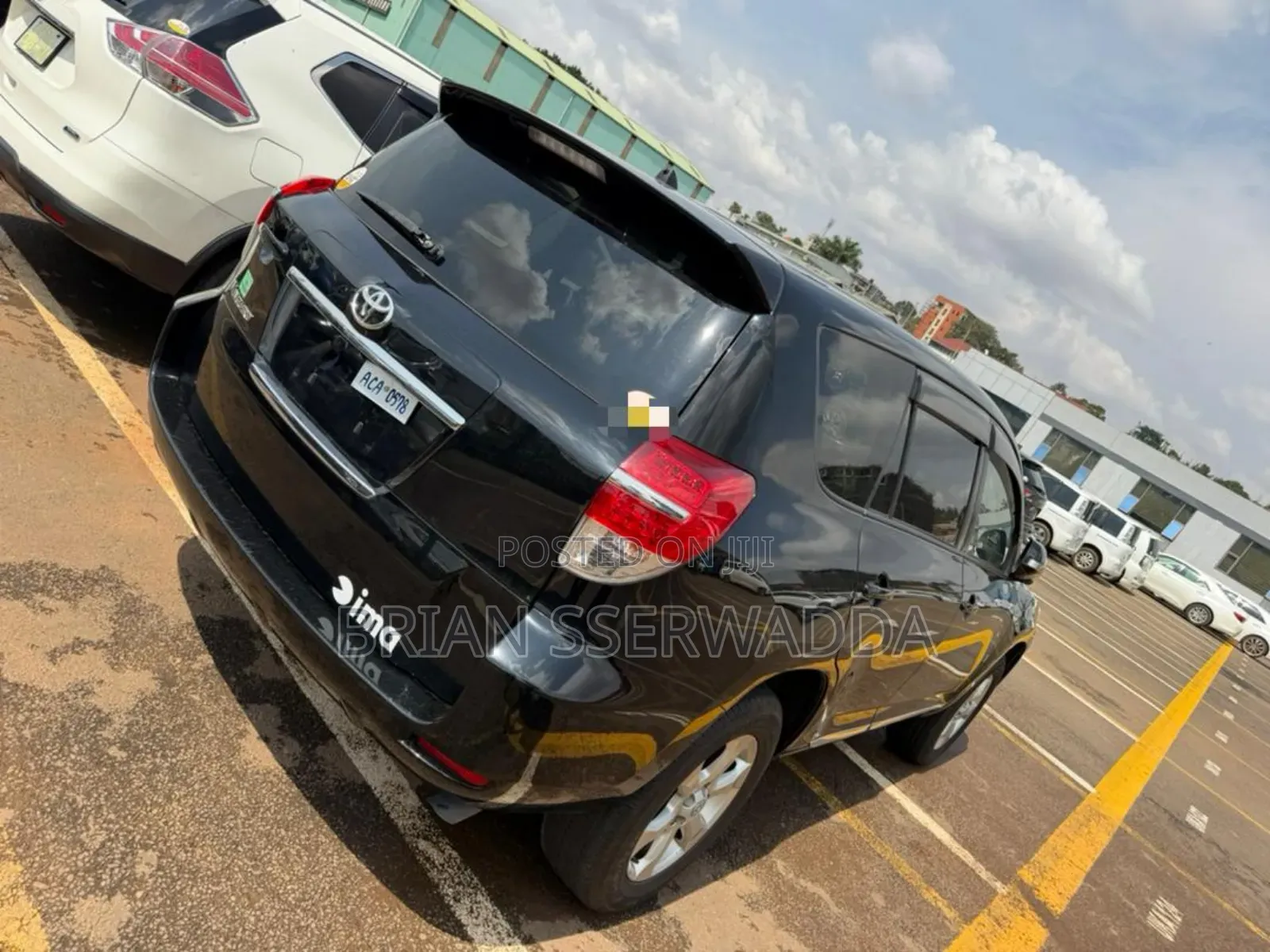 Toyota Vanguard 2011 Black