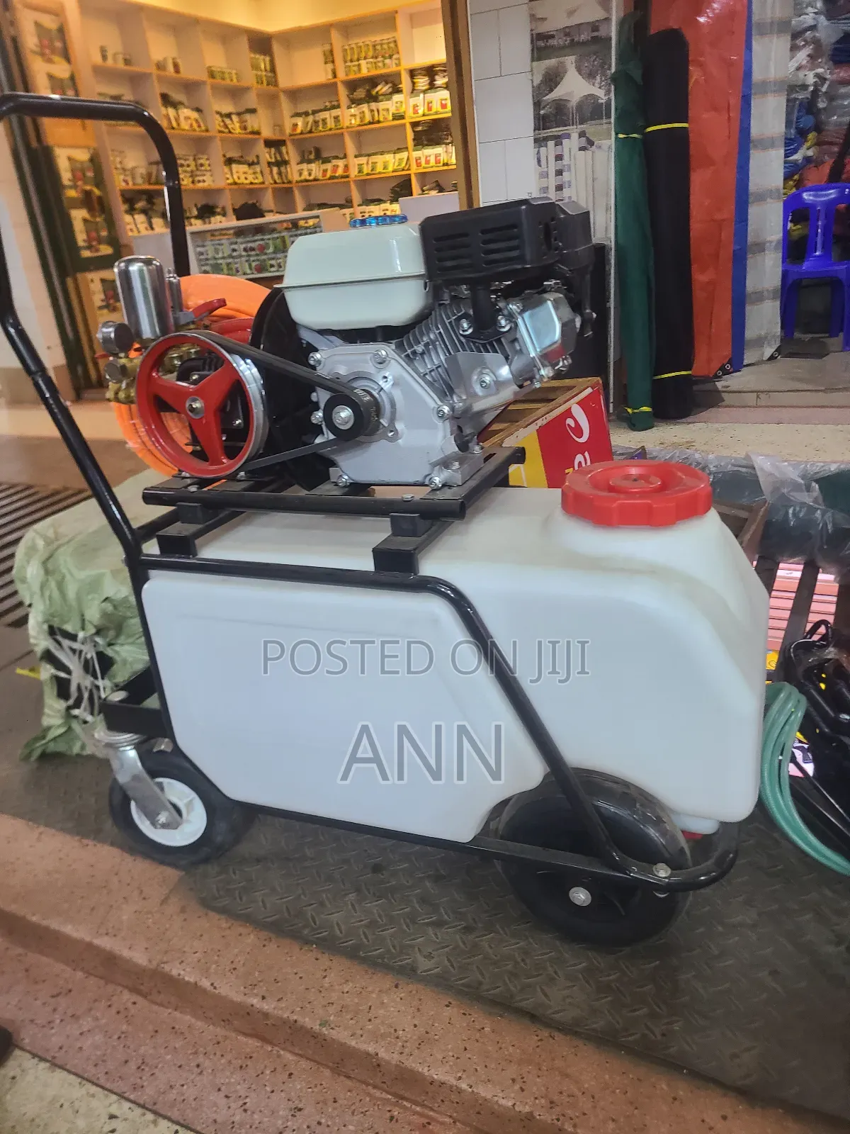 Gasoline Power Sprayer With 100 Litre Capacity