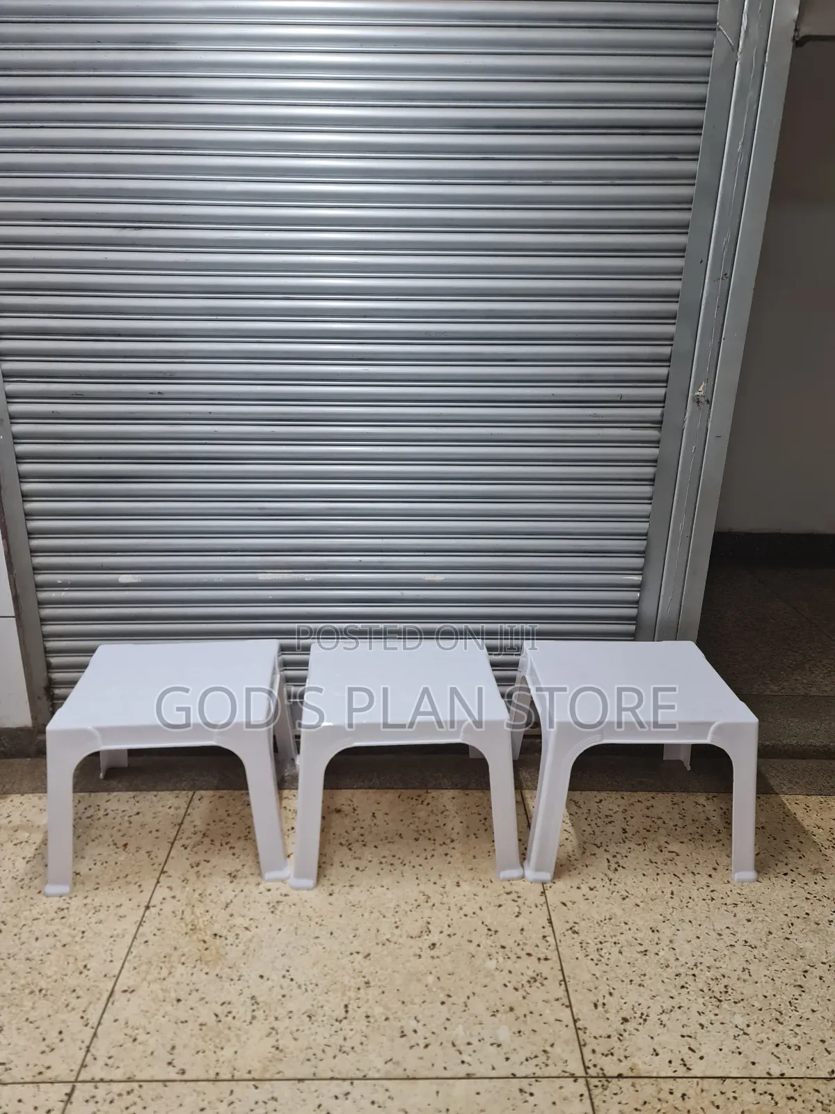 Priority Plastic Table Plastic Table