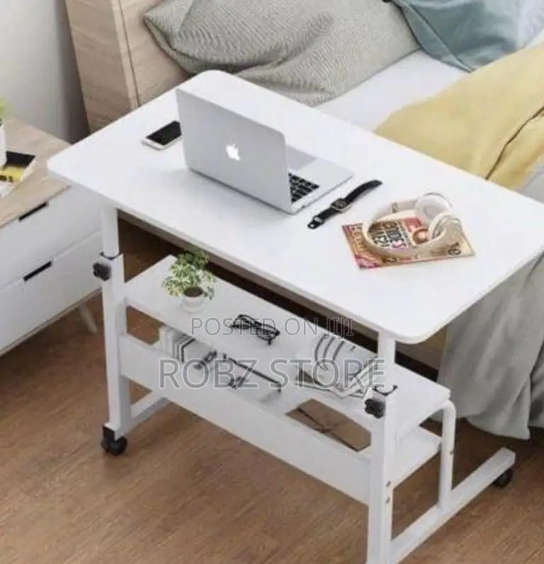 Lamptop Table