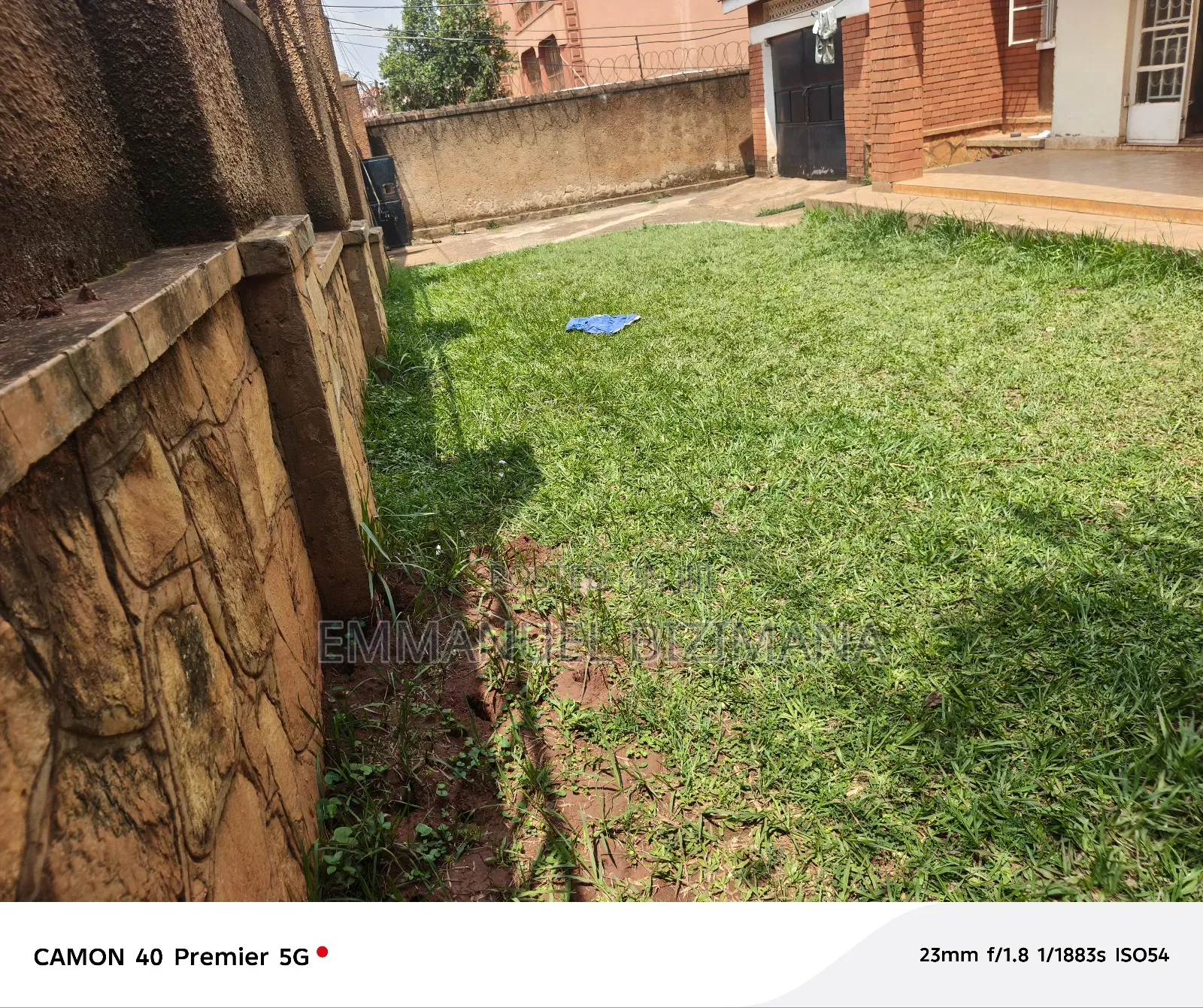 3bdrm House in Wemac, Central Division for sale