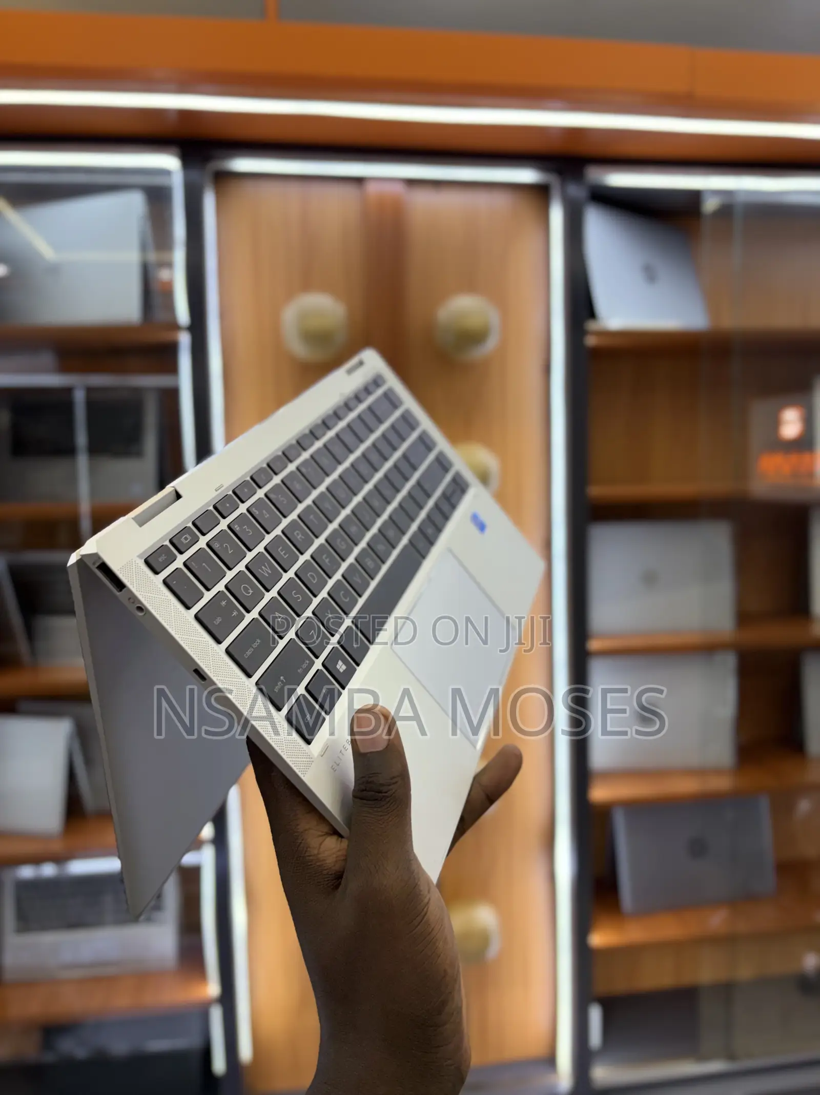 Laptop HP EliteBook 1040 G8 16GB Intel Core i7 SSD 512GB