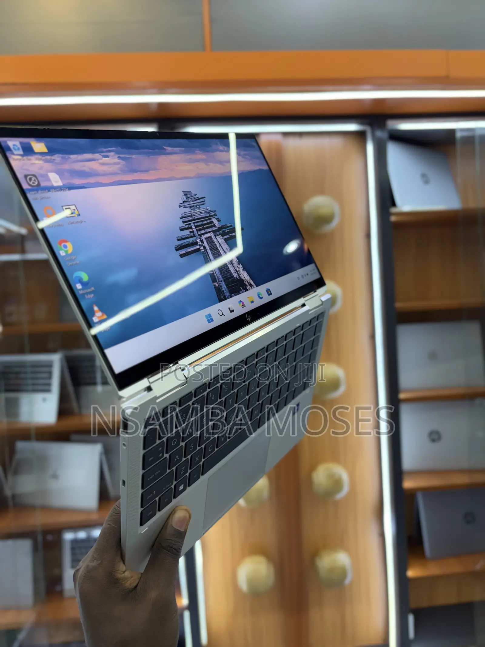 Laptop HP EliteBook 1040 G8 16GB Intel Core i7 SSD 512GB
