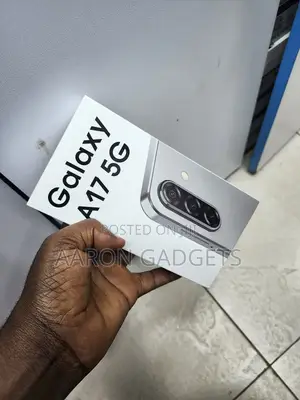 New Samsung Galaxy A17 5G 256 GB Silver