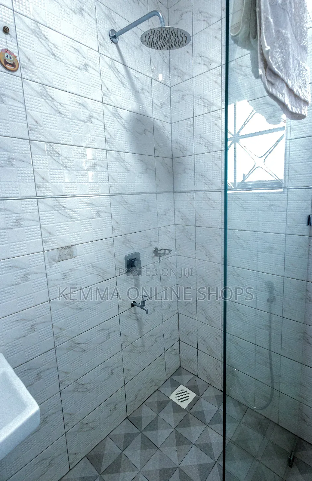 2bdrm Airbnb in Ggaba-Munyonyo
