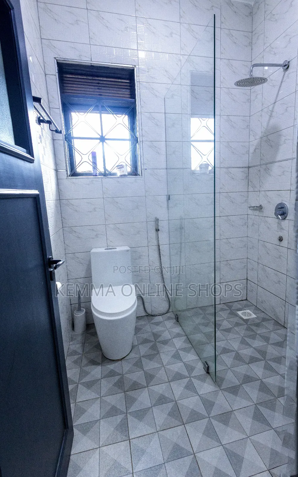 2bdrm Airbnb in Ggaba-Munyonyo