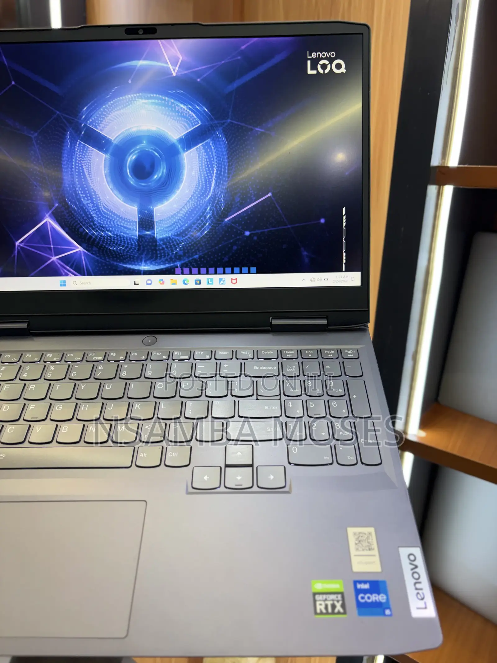 Laptop Lenovo LOQ 15AHP10 16GB Intel Core i5 SSD 512GB