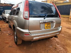 Nissan X-Trail 2004 Silver