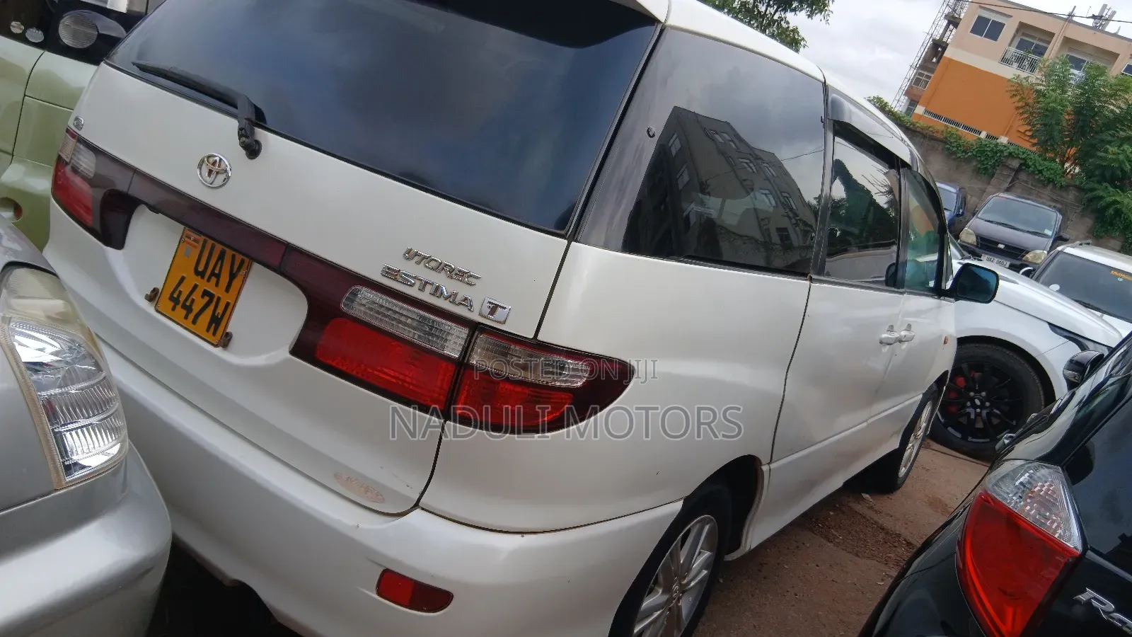 Toyota Estima 2007 White