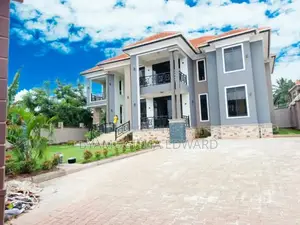 4bdrm House in Standalone Kisaasi, Central Division for rent