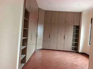 4bdrm House in Standalone Kisaasi, Central Division for rent