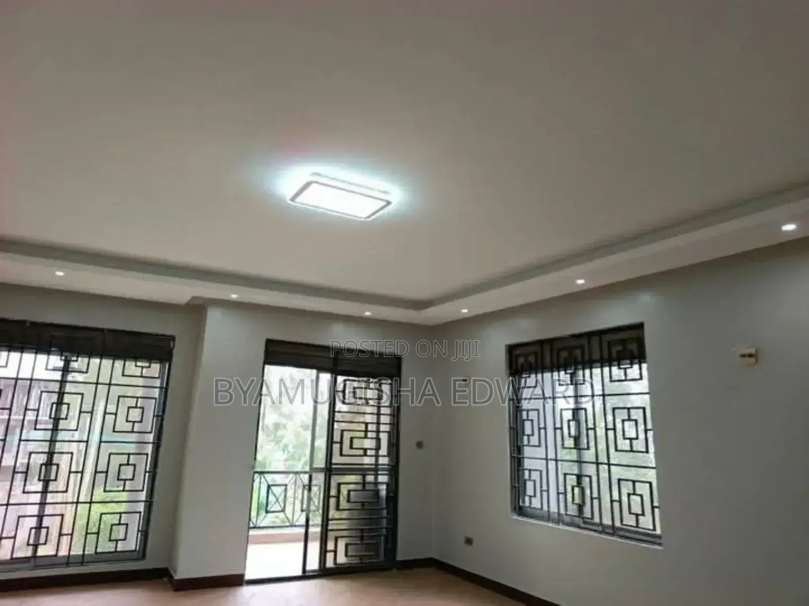 4bdrm House in Standalone Kisaasi, Central Division for rent