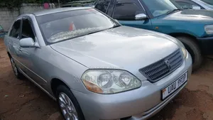 Toyota Mark II 2004 Silver