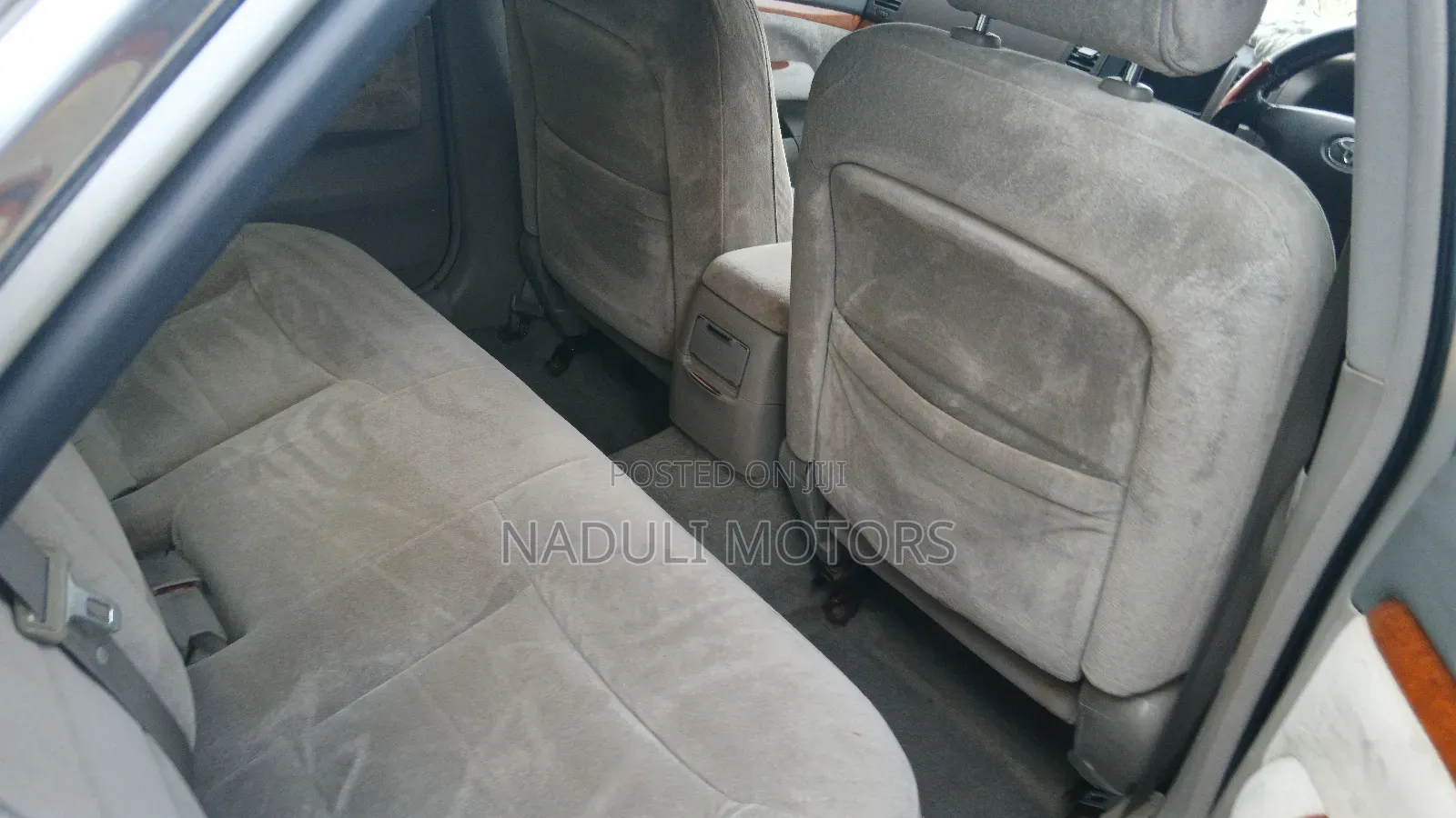 Toyota Mark II 2004 Silver