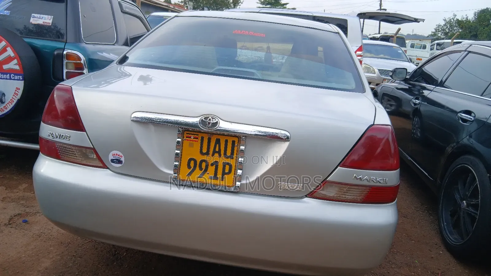 Toyota Mark II 2004 Silver