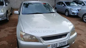Toyota Altezza 2004 Silver