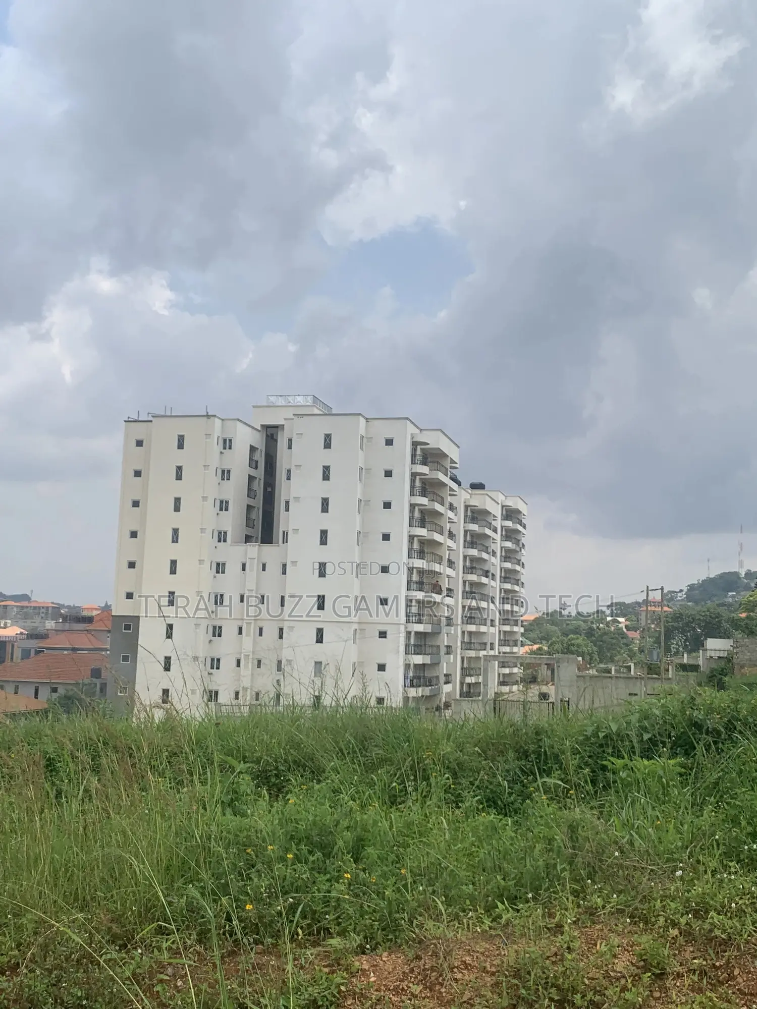 3bdrm Block of Flats in Lubowa Horizon, Central Division for sale