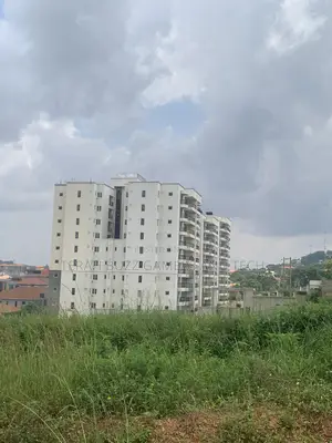 3bdrm Block of Flats in Lubowa Horizon, Central Division for sale