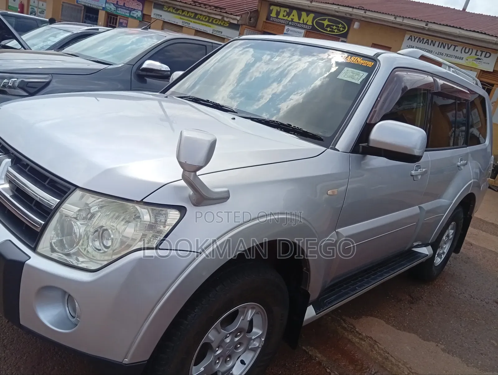 Mitsubishi Pajero 2010 Silver