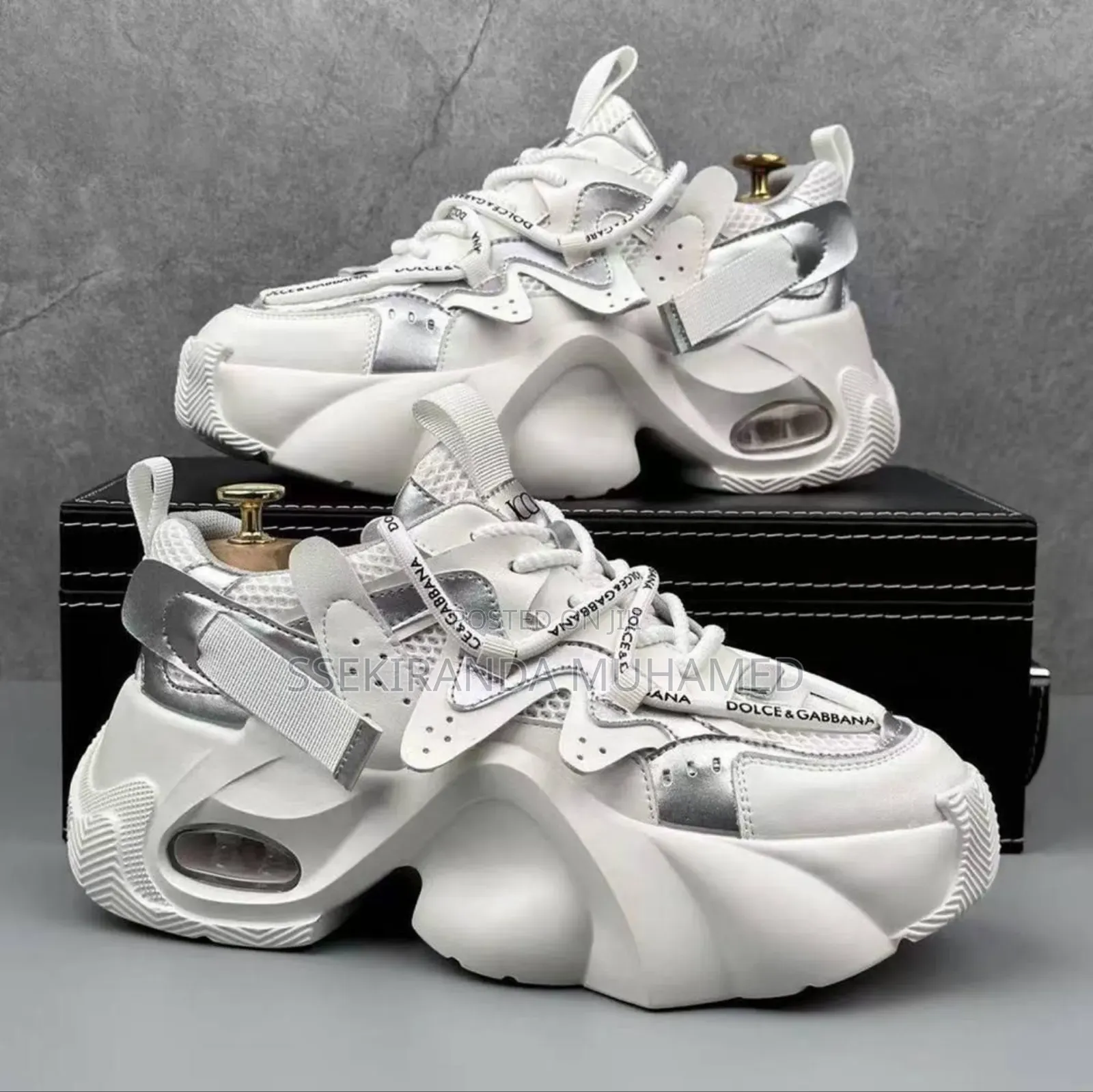 Unisex Sneakers