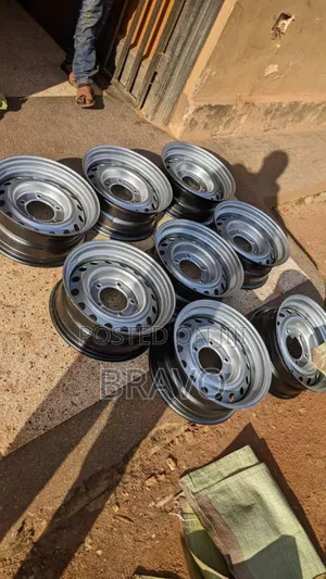 Rims for Land Cruiser Hard Top Size 16.