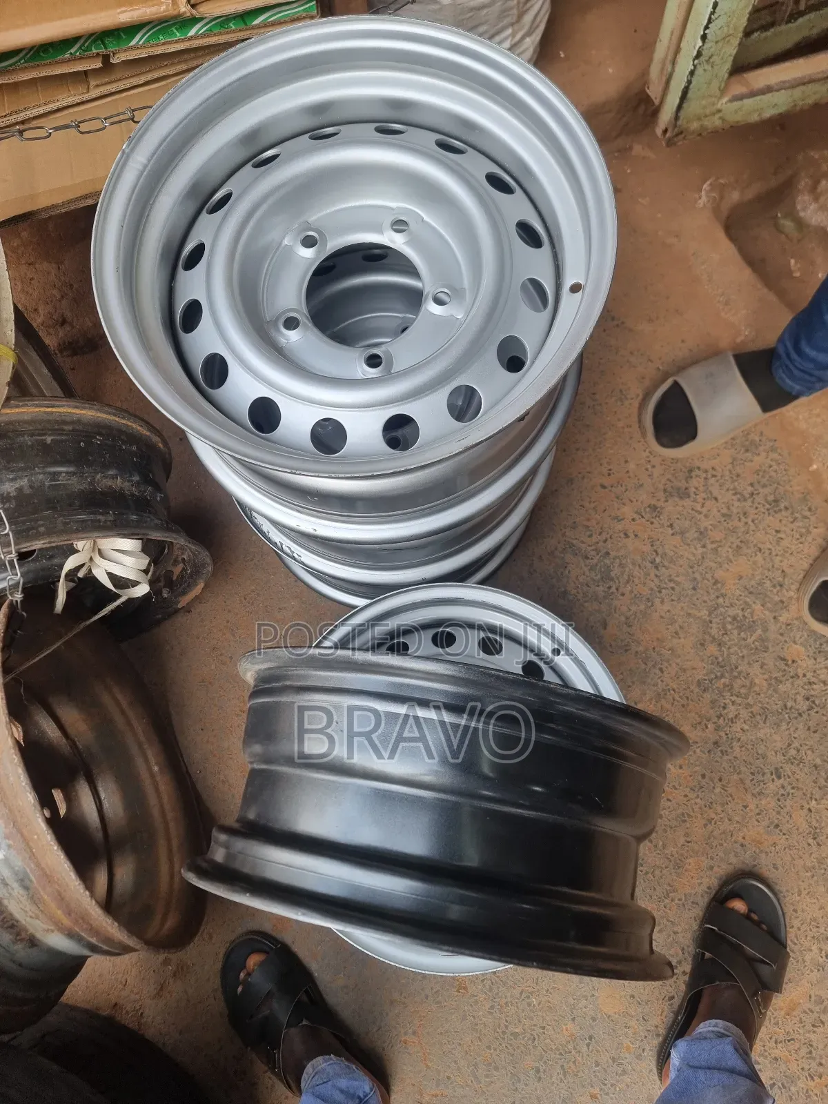 Rims for Land Cruiser Hard Top Size 16.